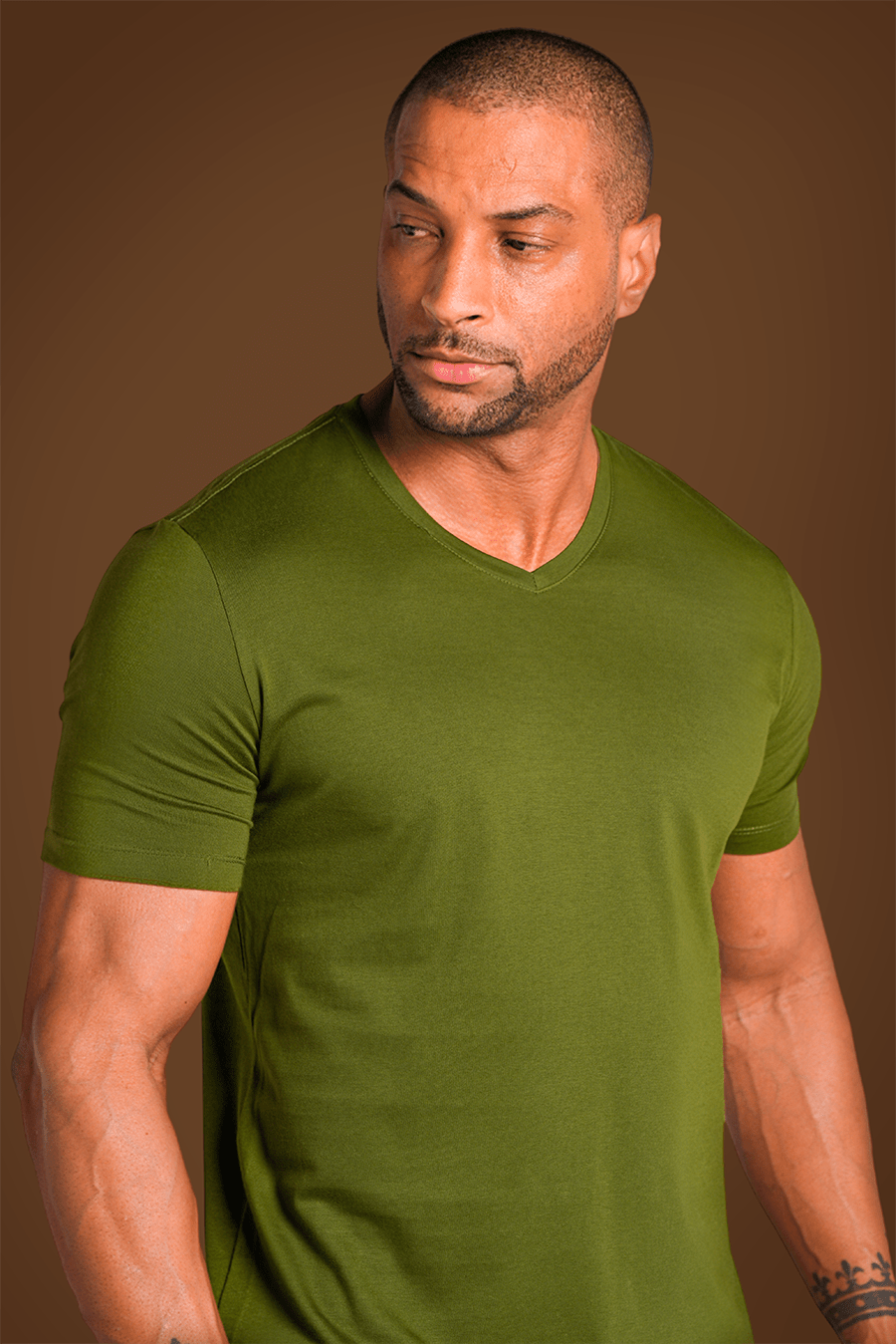 Camiseta Pima Original Gola V Verde - Be_cava